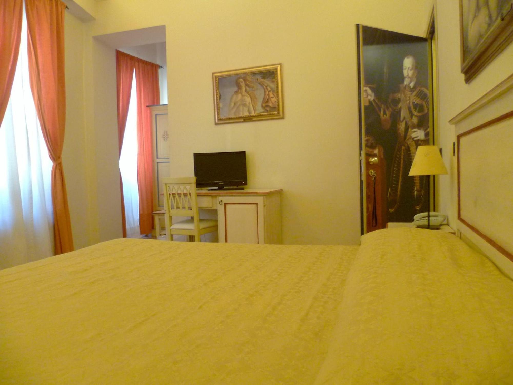 Hotel Vasari Флоренція Екстер'єр фото